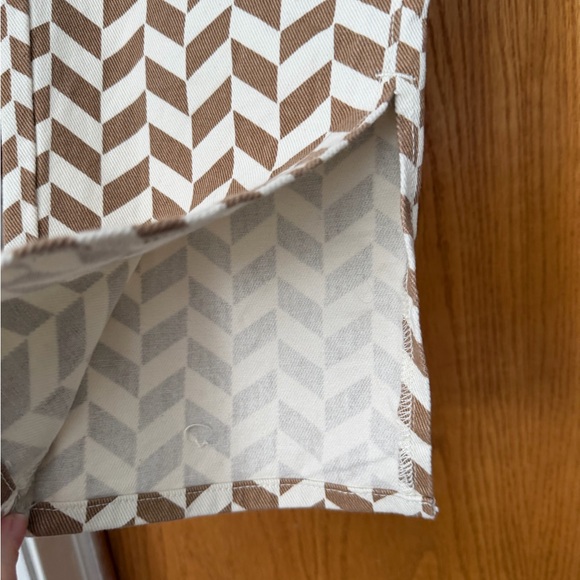 PacSun Tan and White Patterned Denim - funky pattern, straightleg with slit - 27 - Picture 6 of 9